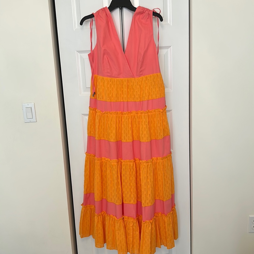 LDT long flowy dress   Beautiful size 10 coral and mango ACCEPTING OFFERS!